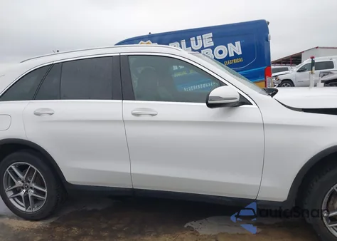 2018 Mercedes-Benz Glc 300 из США, поврежденный, VIN WDC0G4JB0JV114310